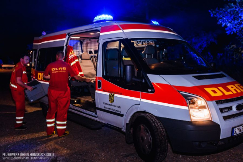 Eintreffen an der Einsatzstelle (Quelle: Rhein-Hunsrück-Kreis FB Fotodokumentation/Irmiter)